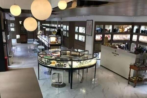 克拉玛依乌尔禾区寄卖奢侈品店
